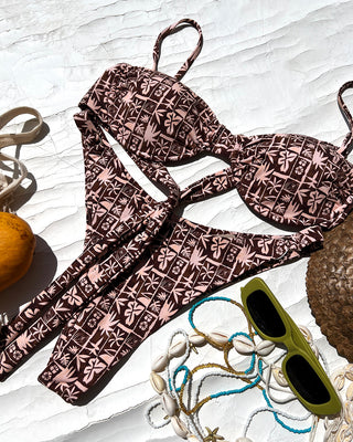 Brown Tropic